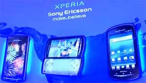 Xperia Arc, Neo, Play 發佈