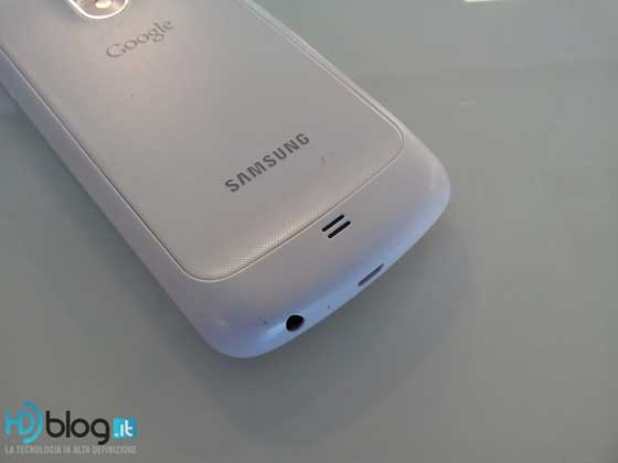 白色版 Galaxy Nexus