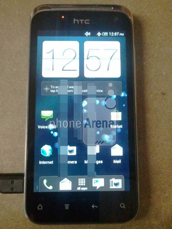 HTC Android 4.0 神秘手機