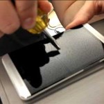 HTC One 防刮測試