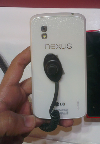 Nexus 4 白色