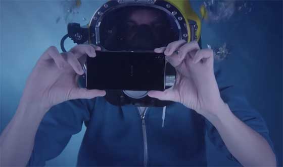 Sony Xperia Z3 Underwater Unboxing
