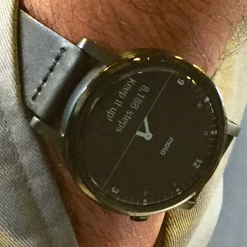 Moto 360 v2