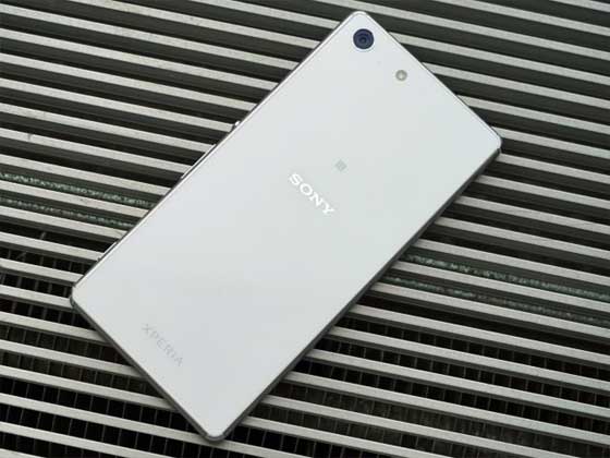 Sony M5 Back View