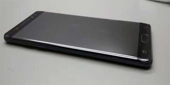 Galaxy Note 7 Side View