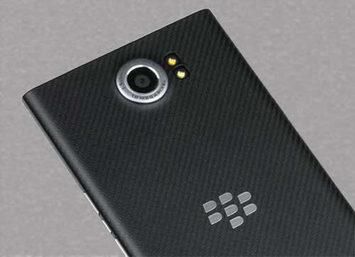 BlackBerry ends hardware developement