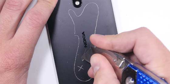 Nokia 6 Scratch Test