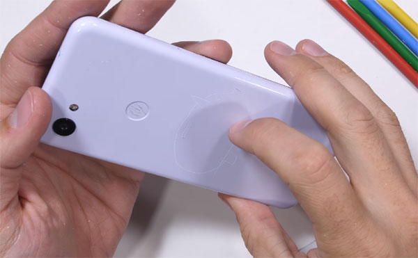 Google Pixel 3a 耐用测试