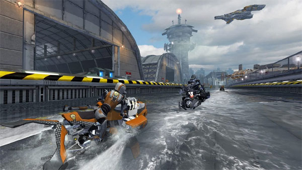 Riptide GP: Renegade 水上电自行车